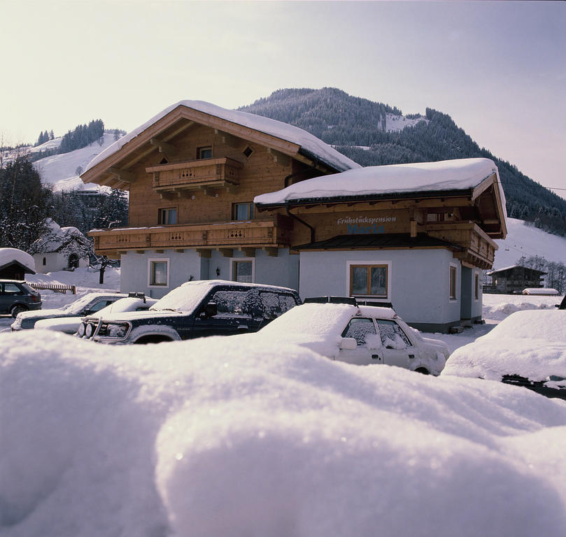 Ski & Bike Pension Maria Saalbach Hinterglemm Kültér fotó
